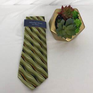 Meeting Street Silk Tie